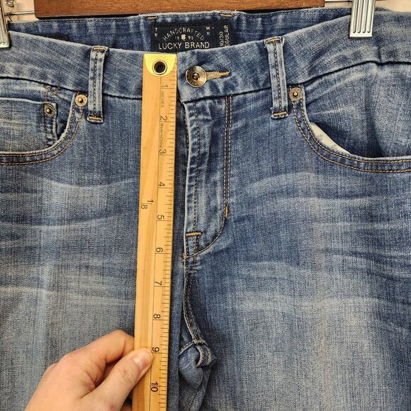 Lucky Brand Sweet Bootcut Jeans Size 10 30" Medium Wash Distressed Stretch Soft - Picture 9 of 14